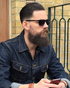 Tapered Beard, Mens Modern Hairstyles, Hipster Haircuts For Men, Beard Guide, Scruffy Beard, Hipster Haircut, Hipster Hairstyles, Hipster Beard