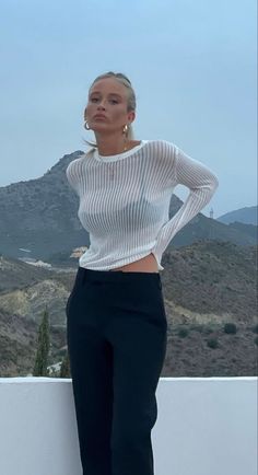 Looks Pinterest, Mesh Sweater, Skandinavian Fashion, Rib Knit Top, Party Kleidung, Fashion White, Looks Street Style