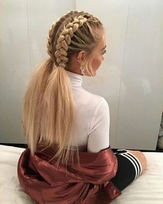 Peinados con trenzas africanas Hairstyles 1950s, New Braided Hairstyles, Dutch Braids, A Ponytail, Festival Hair, Plaits, Hair Dos, Gorgeous Hair