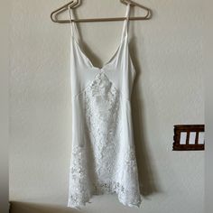 Never Worn Shifting Closet, Better Person, White Lace Dress, Closet Goals, Lace White Dress, Fit Inspo, Fitness Inspo, Online Clothing, White Lace