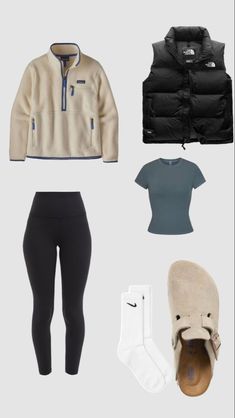 Camping Leggings Outfit, Cold And Comfy Outfits, Outdoor Comfy Outfit, Aesthetic Outdoor Outfits, Womens Summer Camping Outfits, Camping Winter Outfits, Athletic Winter Outfits Cold Weather, Winter Backpacking Outfits, Woodsy Outfits Women