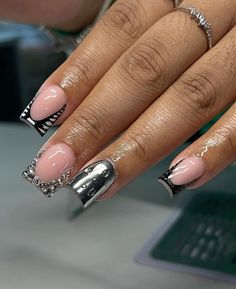 Chrome Nail Ideas, Nail Chrome, Winter Glam, Gel Toe Nails, Art Masterpieces, Chrome Nail, French Tip Acrylic Nails