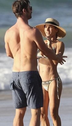 Chris Hemsworth Thor, Lost 100 Pounds, Elsa Pataky, Transformation Tuesday, Lost Weight, Chris Hemsworth, My Wedding, Swim Trunk, Wedding Photos