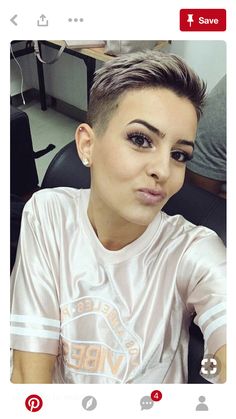 #PixieHairstylesEdgy Bun Hairstyles Indian, Shaved Pixie, Hairstyles Indian, Super Short Hair, Hair Color For Women, Very Short Hair, Penteado Cabelo Curto, Short Pixie Haircuts, Short Hair Styles Pixie