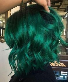 Emerald Green Hair Color, Green Hair Color, Short Dyed Hair, Hair Color Formulas, Hair Color Shades