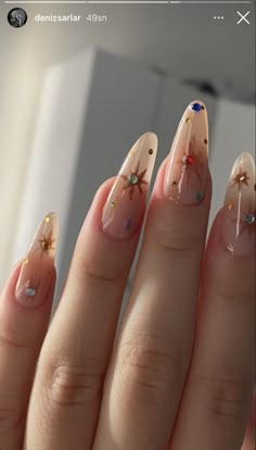 Birthday Nails Inspo Simple, Studio Ghibli Inspired Nails, Ethel Cain Nails, Funny Nail Designs, Artsy Nails Designs, Italian Nails Trends, Mexican Inspired Nails Mexico, Nails With Stickers, Gemini Nails