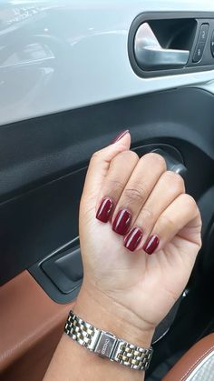 Dark Nails Black Women, Red Nails On Dark Skin Women, Short Red Nails Black Women, Dark Red Nails Brown Skin, Black Nails And Toes, Red Manicure Black Women, Red Nails Black Women, Classic Red Nails Vintage, Nails Black Women