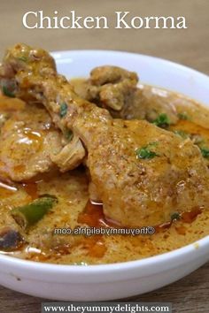 Chicken korma served in a white bowl. Mughlai Chicken Recipes, Easy Chicken Gravy Recipe, Gravy Chicken Recipes, Chicken Gravy Recipe Indian, Chicken Gravy Recipes, Chicken Shahi Korma Recipe, Indian Chicken Korma, Mughlai Cuisine, Chicken Recipes Indian