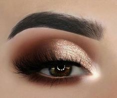 Rose Gold Eye Makeup, Diy Wedding Makeup, Gold Eye Makeup, Gold Eyeshadow