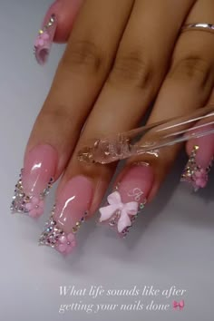 Cute Nail Designs Y2k, Pink Theme Nails, Ongles Bad Girl, Short Pink Nails With Charms, Birthday Nails With Numbers, Light Pink Birthday Nails, Pink Homecoming Nails, Nails Inspo Baddie, Boujee Nails