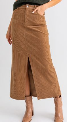 Recommended to size up Corduroy Skirt Midi Skirts Style, Long Skirt Fashion, Midi Length Skirts, Corduroy Skirt, Sweater Skirt, Skirt Fashion, Classic Looks, Long Skirt, Mocha