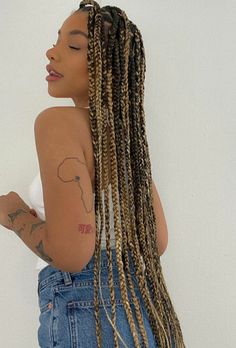 Bangs Weave, Lisa Onuoha, Back To Blonde, Brown Box Braids, Hairstyle Reference, Blonde Box Braids, Braid Inspiration, Blonde Braids