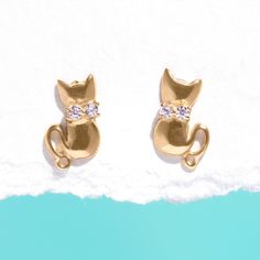 What's wrong? Cat got your tongue? Our Fine Meow Stud Earrings are the purrfect way to add a touch of feline femininity to any look. Earrings Double Piercing, Cat Got Your Tongue, Double Piercing Earrings, Earrings Dinosaur, Pearl Threader Earrings, Baguette Studs, Double Piercing, Dinosaur Earrings, Earrings Double