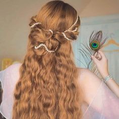 Medieval Hairstyles, Fantasy Hair, Fancy Hairstyles, Hair Reference, Mermaid Hair, Aesthetic Hair, Bride Hairstyles, Hair Dos, Hair Designs