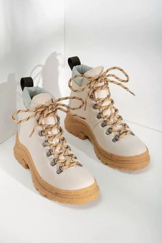 Weekend Hiking, Outdoor Boots, Thick Socks, Pet Bottle, Whittling, Stella Mccartney Elyse, Lug Sole, Winter Wear, Lace Up Boots