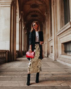 Sequin Midi Skirt Outfit, Midi Skirt Outfit Winter, Sequin Skirt Long, Gold Sequin Skirt, Rok Outfit, Sequin Midi Skirt, Fiesta Outfit