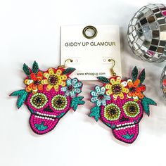 fuchsia beaded sugar skull earring with flowers Giddy Up Glamour, Month Of October, Sugar Skull, Halloween Shirt, Crochet Earrings, Dangle Earrings, Felt, Festival, Halloween