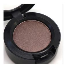 New Mac Cosmetics "Satin Taupe Frost" Eyeshadow New In Box Mac Amber Times Nine, Mac Single Eyeshadow, Holiday Eyeshadow, Mac Eyeshadow Palette, Mac Cosmetics Eyeshadow, Holiday Eye, Pretty Eyeshadow, Mac Pigment, Mac Eyes