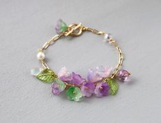 Lily Of The Valley Flowers, Valley Flowers, Bracelets Design, Beading Tutorial, Garden Jewelry, Purple Glass, Flower Bracelet, Keep Jewelry