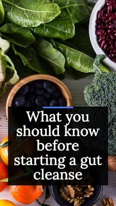 The aim of a gut cleanse is usually to remove toxins or impurities which might have accumulated in your bowels. While the process is not actually considered to be beneficial according to most medical experts, this nutritionist put a spin on the traditional cleanse that even doctors could get behind. Gut Cleanse, Colon Cleanse Recipe, Parasite Cleanse, Cleanse Diet, Cleanse Your Body, Remove Toxins, Colon Cleanse, Oral Health Care