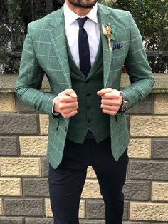 Groom Clothes, Green Suit Men, Summer Wedding Suits, Costum Elegant, Blazer Outfits Men, Mens Fashion Edgy, Designer Suits For Men, Mens Fashion Smart, Green Vest