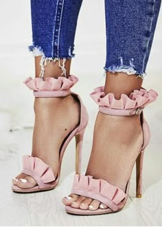 ♕pinterest/amymckeown5 Cheap Heels, Wedding Pumps, High Heels Boots, Cute Heels, Strap Shoes, Hot Shoes, Women Sandals