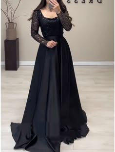 Gowns For Farewell, Latest Gowns Dresses Indian Party Wear, Gown Pattern Western, Farewell Gowns, Black One Piece Dress, Farewell Dresses, Hijab Dress Party, Party Wear Gowns, Party Dress Classy