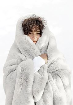 - Cruelty-free vegan Chinchilla Weighted Blanket. The softest blanket you’ve ever touched in your entire life - Guaranteed!- Machine washable and air dry.- 50” x 60” Softest Blanket, Faux Fur Throw Blanket, Faux Fur Blanket, Grey Throw, Fur Throw Blanket, Winter Mornings, Fur Blanket, Movie Marathon, Fur Throw