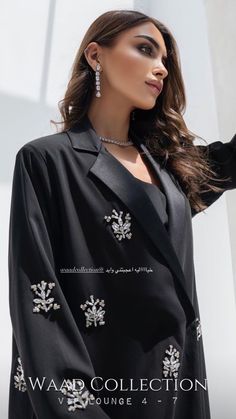 Creative Abaya Designs, Luxury Abaya, Hand Embroidery Dress, Muslim Fashion Hijab Outfits, Muslim Fashion Hijab, Abaya Designs, Abaya Dress