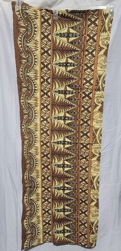 a piece of cloth that has been made to look like an african pattern on it