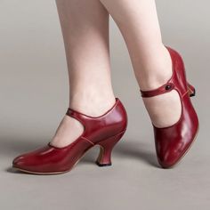 American Duchess: Anna May Women's 1920s Mary Jane High Heels (Oxblood) French Heels, Edwardian Boots, Early 20th Century Fashion, Edwardian Shoes, Epic Clothes, 1920s Shoes, Anna May, Oc Creator, American Duchess