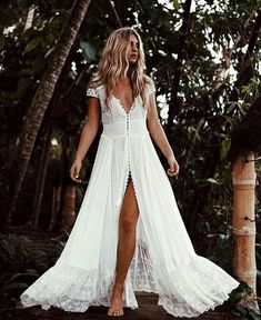 Bohemian causal Boho Formal, Short Sleeve Prom Dresses, Short Bridal Dress, Stile Boho Chic, Boho Beach Dress, Bridal Dresses Lace, Grace Loves Lace, Bohol, Beauty Dress