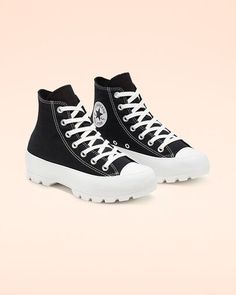 Converse Lugged, Converse Chuck Taylor All Star Lugged, Leather Chuck Taylors, Chuck Taylor All Star Lugged, All Star Lugged, Shoe Converse, Womens High Top Shoes, Shoes For School, High Top Shoe