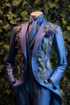 Bluebell inspired suit Cordelia Outfits, Vintage Male Outfits, Fantasy Suit, Fancy Tuxedo, Prince Clothes, Cottagecore Outfits, Men Stylish Dress, Prom Outfits