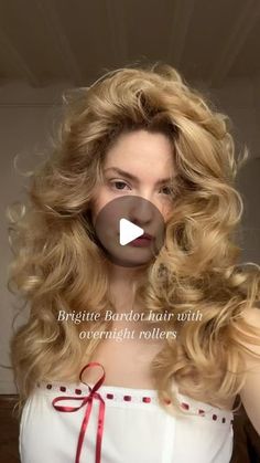 Martha Eve Maruna on Instagram: "a girl and her overnight rollers 🤍 TikTok— marthaevemaruna    #heatlesscurls #blowout #overnightcurls #fyp #brigittebardot" 90s Blowout Roller Pattern, Overnight Blowout Hair, 80s Curly Hair, Brigitte Bardot Hair, Bardot Hair, Overnight Curls, Heatless Curls, Brigitte Bardot