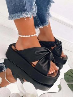 DETAILS Slip-on closure With platform PU upper Foam Outsole Patchwork Shoes, Big Size Fashion, Women Slippers Fashion, Bow Fashion, Slippers Women, Heel Slippers, Platform Slides, Shoes Heels Wedges, Platform Slippers