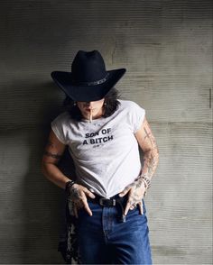 Queer Cowboy Aesthetic, Gothic Cowboy Aesthetic, Goth Cowboy, Aesthetic Outfits Men, Cowboy Outfits