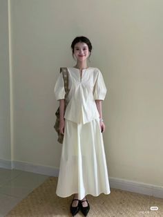 Modest Modern Outfits, Miffy Bag, Softgirl Outfits, Modest Girly Outfits, Classic Style Outfits, Modesty Fashion, Everyday Fashion Outfits, Cute Prom Dresses, Casual Day Outfits