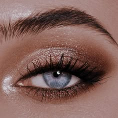 Ball Makeup, Evening Eye Makeup, Eye Makeup Images, Eyes Aesthetic, Wedding Eye Makeup, Prom Eye Makeup, Cute Eye Makeup, Dance Makeup, Rock Singer