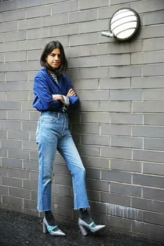 denim - FORAY #shopbyinfluencer Denim Style Women, Man Repeller Style, Leandra Medine Style, Cutoff Jeans, Looks Jeans, Glitter Fashion, Leandra Medine, Giovanna Battaglia, Anna Dello Russo