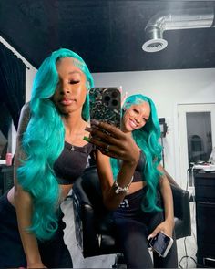 Birthday Color Hairstyles For Black Women, Bestie Wig Ideas, Aqua Outfits For Women, Matching Wigs With Bestie, Matching Hair Color Friends, Bestie Hairstyles, Matching Hairstyles For Friends, Lace Wigs Styles, Frontal Wig Hairstyles