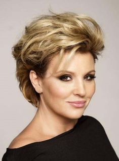 Blonde Hairstyle, Short Hairstyle, Short Hair Haircuts, Short Blonde Hair, Short Hair With Layers, Short Hair Styles Pixie, Short Hair Cuts For Women