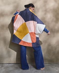 colorful quilted jacket in cocoon silhouette featuring rainbow organic patchwork shapes Patchwork Garments, Quilt Clothes, Quilt Coats, Art Blending, Quilted Coats, Cocoon Jackets, Wall Decor Storage, Quilt Coat, Quilted Clothes