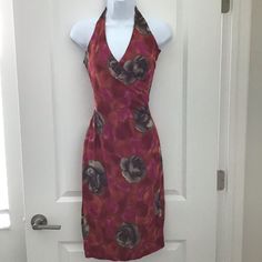 New With Tag Vintage Y2k Arden B Dress Halter Style With Tie Neck Red, Pink, And Tan Floral Print Ruched Waist Stretchy Fabric Size: S Pit To Pit: 15” Length: 37” Waist: 12.5” Fabric Content: 100% Viscose B36 Aria Pll, Early 2000s Dresses, 90s Floral Dress, 2000s Dress, Y2k Inspo, Iridescent Dress, Floral Halter Dress, Y2k Dresses, Beautiful Maxi Dresses