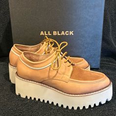 Brand New Platform Oxfords In Camel. Platform Oxford Shoes, Platform Oxfords, Oxford Platform Shoes, All Black Shoes, Oxford Platform, Black Oxfords, Platform Loafers, Black Tan, Black And Tan