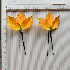 Yellow, orange and red leaves attached to hair fork! The price is for 2 pieces. Yellow leaves hair pins are the perfect woodland headpiece. Bridal head piece with leaves to add whimsy to your celebration or even for every day! Autumn leaf hair pins are a wonderful accessory for a autumn wedding, a forest wedding, a yellow wedding. Apart from the hairstyle, I can also make leaves for table decoration, candlesticks, bottles... Burnt orange hair pins have imprint of natural leaves, no mold used! Ve Burnt Orange Hair, Diy Leaves, Hair Accessories Clips, Leaf Nature, Wedding Hair Pins, Floral Accessories, Yellow Wedding, Orange Hair, Accessories Diy