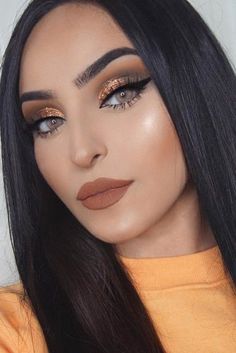 Best Fall Makeup Looks and Trends for 2019 ★ Mac Makeup Looks, Eye Beautiful, Eye Ideas, Natural Color Contacts, Hairstyle Wedding, Best Natural Makeup, Look Grunge, Linda Hallberg, Fall Makeup Looks