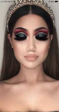 Dramatic Makeup Looks, Dramatic Wedding Makeup, Dramatic Wedding, Black Eye Makeup, Eye Makeup Images, Eye Makeup Looks, Dramatic Eye Makeup, Smokey Eyeshadow, Smokey Eye For Brown Eyes