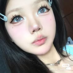 Abg Makeup, Sparkle Eyes, Chinese Makeup, Doll Eye Makeup, Make Up Inspo, School Makeup, Makeup Clothes, Doll Eyes