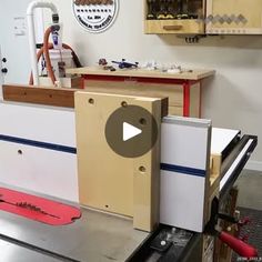 a video demonstrating how to use a router for cabinet doors and drawers in a garage